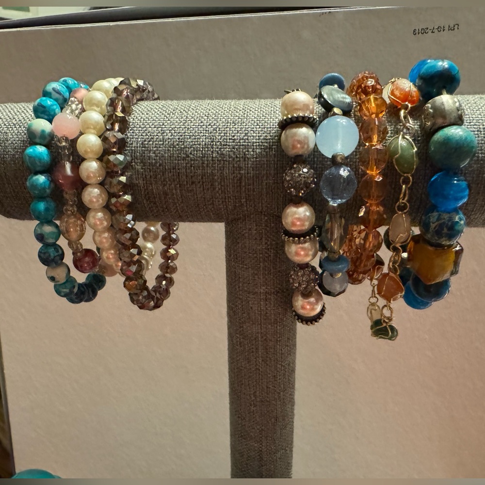 20 bracelets - Picture 3 of 3